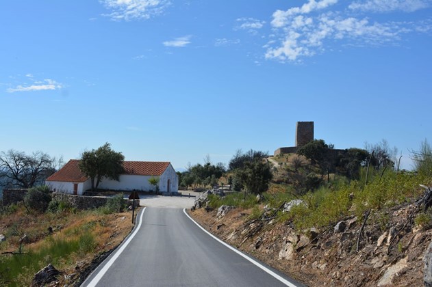 Imagem Ponto de Interesse - Lenda Da Sra Do Castelo