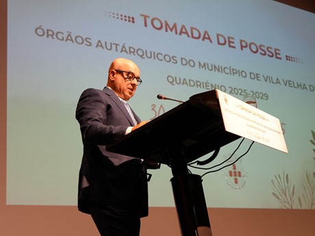 Foto NI Tomada Posse AM CM Vila Velha De Ródão Antonio Carmona 